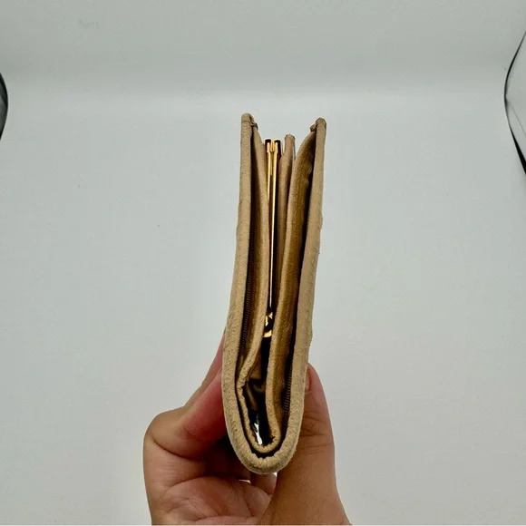 Chanel Vintage Beige Quilted Women's Wallet - Picture 9 of 9